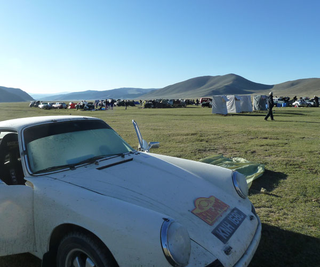 Illustration for article titled Peking to Paris Rally 2013 in 1965 911